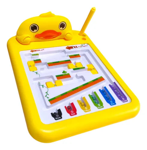 بطة المتاهة العجيبة 🐤🌀